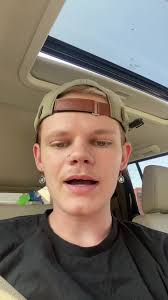 gimme head (@andrewhead02)