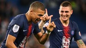 Temps de jeu, buts, cartons, fautes. Performance Index Mbappe Neymar En Pepe Leiden Ligue 1 Team Van Het Seizoen Goal Com