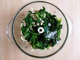 Avete mai provato il pesto di ortica?. Pesto Di Ortiche Ricetta Di Pesto Ortaggi Che Passione