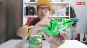Tak heran berbagai macam olahan milo bisa kamu temukan disana.yang populer adalah es kepal milo ini. Ini Perbezaan Di Antara Milo Malaysia Milo Indonesia Eng Subs Youtube