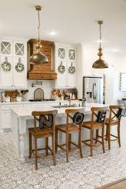 Farmhouse christmas house tour if you're ready to decorate your home for christmas in cozy farmhouse decor, you found the these diy farmhouse christmas decor ideas are not only gorgeous, they're great for decorating on a budget! The Vale House Christmas Home Tour Farmhouse Living