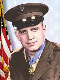 Lighting up in support of the Purple Heart Recipients Act of 2022