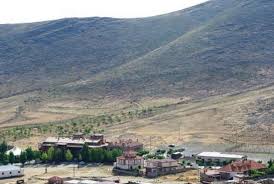 Carretera de la ragua, 1 granada / spain. Hotel Bottom Left In Photo As Seen From Castillo De La Calahorra Fotografia De Hospederia Del Zenete La Calahorra Tripadvisor