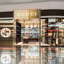 A cakemaker will make a co. Unternehmen Gucci Umsatz Wachst Um Uber 20