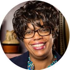 Tina Callahan's Instagram, Twitter & Facebook