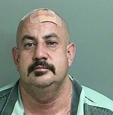 CITIZENS ASSIST IN HOLDING ROBBERY SUSPECTS