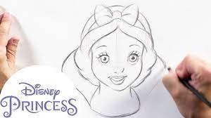 Start this first step by drawing all the circles for the heads of the dwarfs. How To Draw Snow White From Snow White And The Seven Dwarfs Disney Princess Youtube
