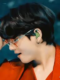 Teri akhiyon ka waar 🔪❤️ 👀#V #kimtaehyung #bangtansonyeondan방탄소년단  #tiktokstudio