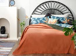 Kaliteli yorgan modelleri madame coco'da! Plain Pamuklu Tek Kisilik Battaniye 150x200 Cm Kiremit Haki English Home