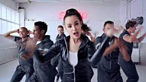 La Nueva Cenicienta 4 Voy Volando Espanol Latino Youtube