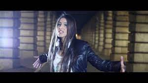 Ils (tomber) devant la maison. Soraya Feat Leck Frere Soeur Clip Officiel Youtube