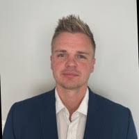 Adam Bosma's Instagram, Twitter & Facebook