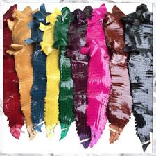 .of white himalayan crocodile skin and diamond encrusted buckles broke the world's record for. Crocodile Skin For Sale Bangkok Bootery Offers Crocodile Skins For Sale