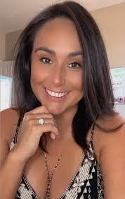 Emily Brasel's Instagram, Twitter & Facebook