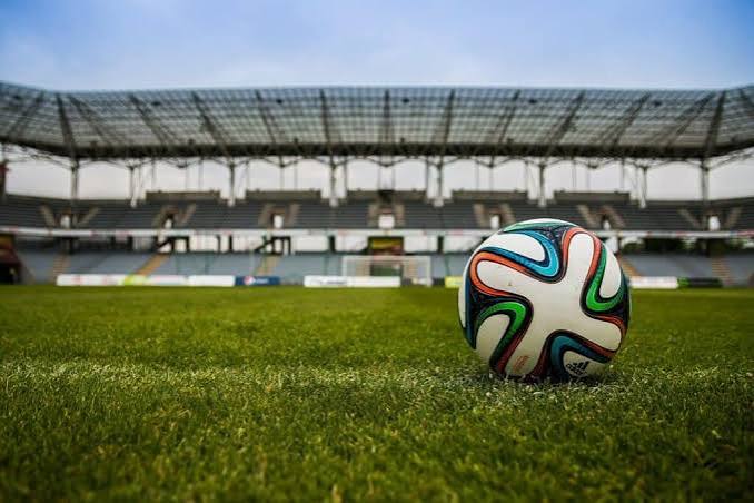 What is the football positions by number on the field ?