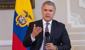 Artículos, videos, fotos y el más completo análisis de noticias de colombia y el mundo sobre iván duque el ministro de vivienda, jonathan malagón, recordó que la meta del gobierno del presidente iván duque es llegar a 100 pilas públicas. Duque S New International Bear Archyde