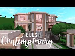 This house includes a small living room with an old tv and bookshelf, a red bedroom with another bookshelf and side table, and a blue kitchen with a table, and a bathroom. Bloxburg Blush Contemporary Home No Advanced Placing 124k Youtube House Plans With Pictures Two Story House Design Diy House Plans