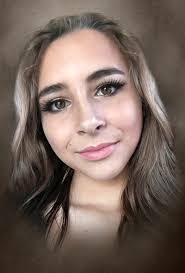 Kelly Tharp's Instagram, Twitter & Facebook