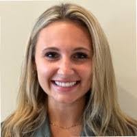 Amber Willard's Instagram, Twitter & Facebook