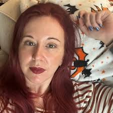 g. l. a. m.🖤🫶🏽 . . . . . . . . 📸: @tobyrhine 👗: Malaysia Kenyatta Black