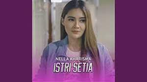 Ayu ting ting tampil berbikini, dicibir netizen dan disebut punya nagita slavina. Istri Setia Youtube