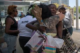 Последние твиты от mamas & papas (@mamasandpapas). Black Mamas Bail Out Action Southerners On New Ground