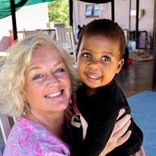 Janine Maxwell's Instagram, Twitter & Facebook