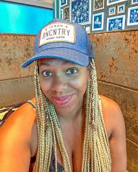 Over the years, it has been a pleasure to be hired to photograph for  various Harris-Gude events! From their foundation to personal events such  as their son's graduation party seen here! SWIPE