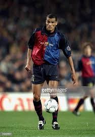 Thông tin rằng họ đã ký hợp đồng với rivaldo và đồng đội amaral của anh từ paimeras. Rivaldo Of Barcelona In Action During The Uefa Champions League Match Rivaldo Uefa Champions League Rivaldo Barcelona