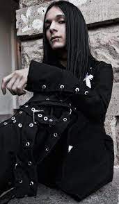 Pinterest Goth Boy Goth Guys Gothic Men Gothic Fashion