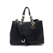 Lancé en 1981, michael kors axe la majorité de ses sacs à main sur le luxe simple et féminin. Ø§ÙØªØ±Ø¨Ø© ØªØµÙØ¨ ÙÙ ÙØ±Ù Sac Michael Kors Translucent Network Org