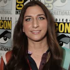 Fans are interested to know their favorite celebrities' love story, with whom they date relationships etc. Chelsea Peretti Boyfriend Net Worth Will Blow Your Mind Vergewiki