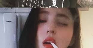 If you support han so. Netizen Buzz The World Of The Married Actress Han So Hee S Past Photos Reveal Tattoos And Smoking