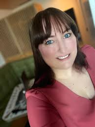 Expat experiences and interactions in Medellin, Colombia