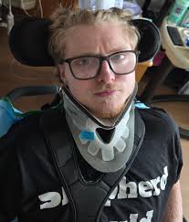 Criticism of Nicki's outfit