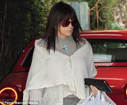 Barnett moved to san francisco 13 years ago with her husband, shaklee corp. Johnson Johnson Heiress Pays 48m For Vandebilt Mansion In New York Daily Mail Online