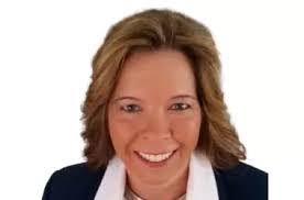 Betsy Bush's Instagram, Twitter & Facebook