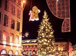 Pour la troisième fois en 2018, la france a été frappée mardi par un attentat qui a touché cette fois le célèbre marché de noël de strasbourg, déjà visé par un projet. Attentat De Strasbourg Le Marche De Noel Ferme Au Moins Pour La Journee