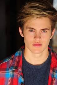 Самюэл Браун (Samuel Braun). Роли в сериалах, фото, новости, видео, сериалы  с участием.