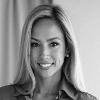 Sarah Swartz's Instagram, Twitter & Facebook