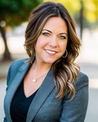 Stephanie Raper Of J & Co. Real Estate In Tishomingo OK — Real Estate Agent  Profiles