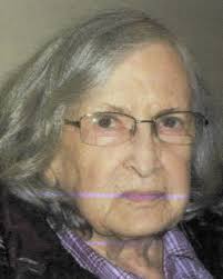 Evelyn Mullins's Instagram, Twitter & Facebook