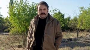 Yeni sezonda trt 1 ekranında yayınlanmakta olan baba candır dizisi oyuncu kadrosunda yer alan fırat albayram aydın doğumlu ve aslen. Savasci Yeni Gelen Oyuncular 4 Sezonda Diziye Kimler Girdi Guncel