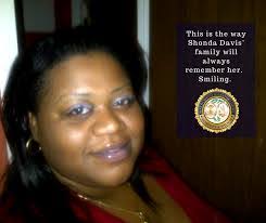 Shonda Davis's Instagram, Twitter & Facebook