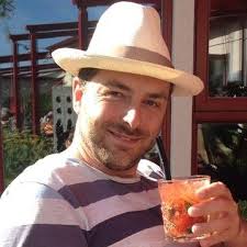 How is the stability of the r2 plastic?