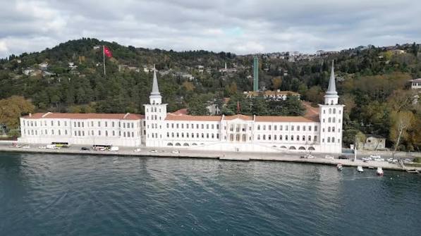 Şanlı Yuva Kuleli…, Karacı, Denizci ve Havacı, genç Harbiyeliler; MSÜ  Yabancı Diller Yüksekokulu Kuleli Yerleşkesinde hazırlık sınıfı  eğitimlerine devam ediyor. , …………….., #MilliSavunmaÜniversitesi, ...
