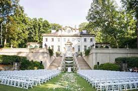 Distinctively Different 6 Unique Wedding Venues In Atlanta Atlanta Wedding Venues Outdoor Atlanta Wedding Venues Unique Wedding Venues