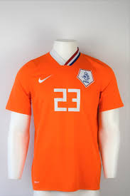 Een overzicht van het nederlands elftal op het ek 2021: Nederland Thuisshirt Ek 2008 Rafael Van Der Vaart Maat M Kickandrush Shop