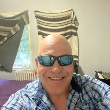 this is my last call to find a bf🥺