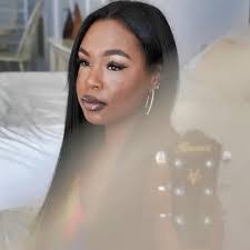 Kendall Mathews's Instagram, Twitter & Facebook